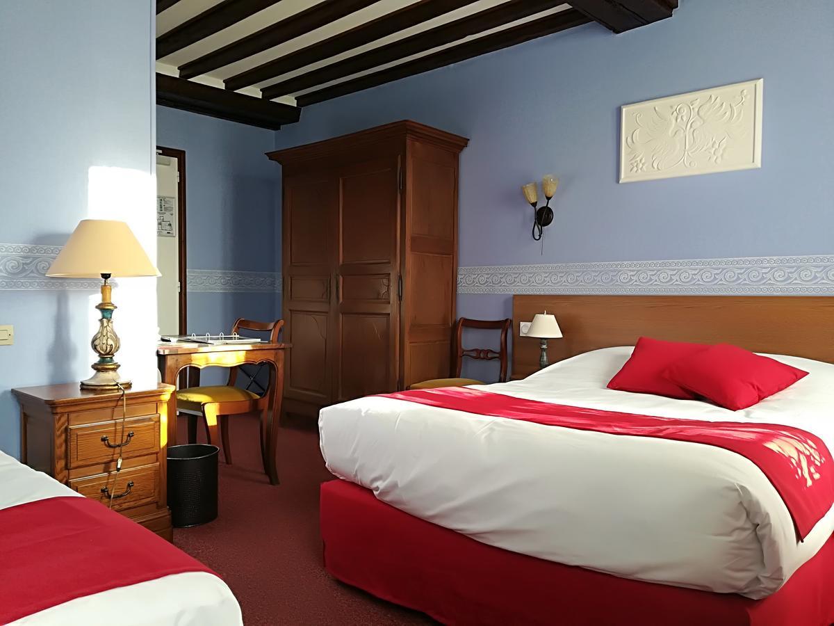 Hostellerie Saint Martin- Logis Hotel Et Restaurant Creully sur Seulles Exterior foto