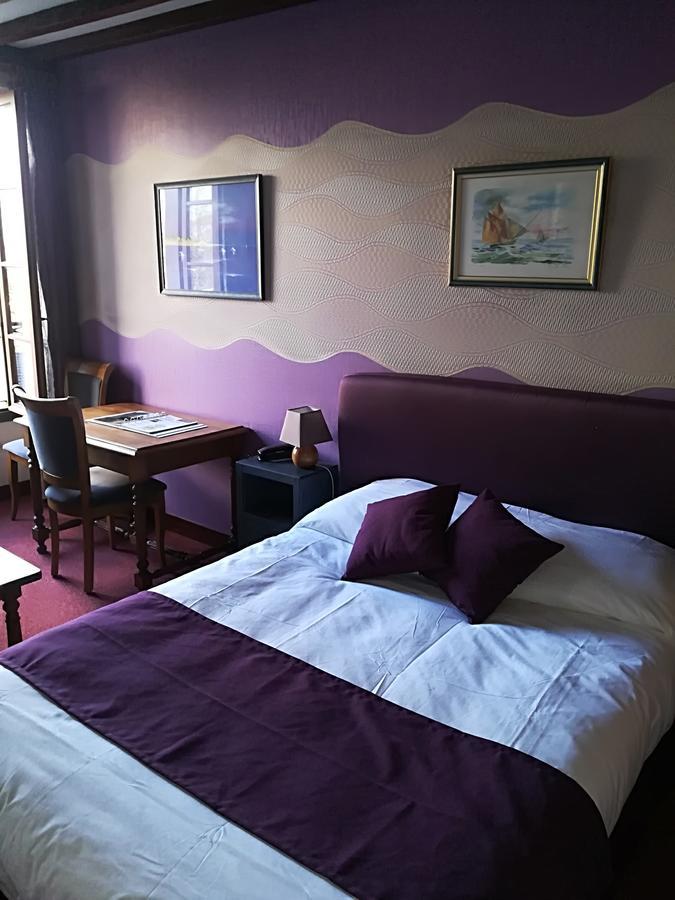 Hostellerie Saint Martin- Logis Hotel Et Restaurant Creully sur Seulles Exterior foto
